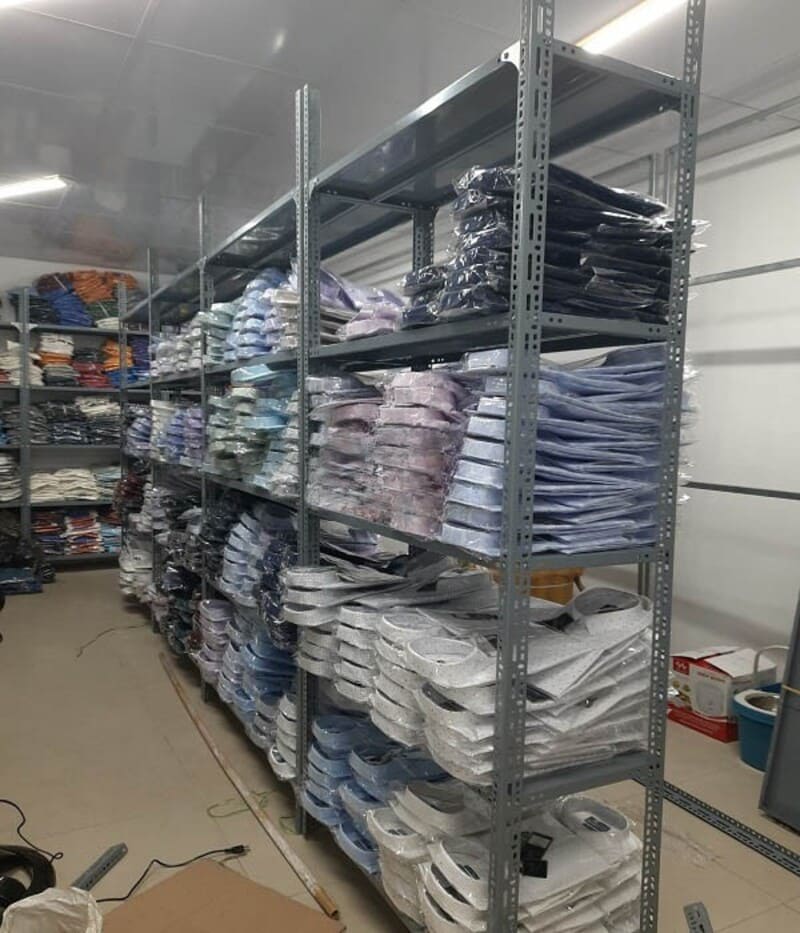 Tiêu chí lựa chọn kệ sắt v lỗ phù hợp
