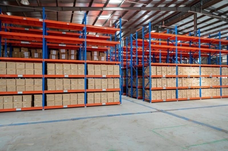 Các vấn đề khi bảo trì kệ kho hàng