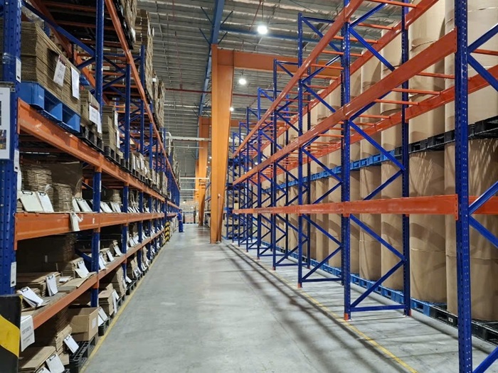 Cách thực hiện tính tải trọng cột trụ của kệ hàng