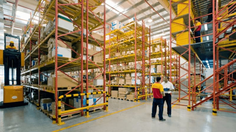 Vì sao kho logistics, kho hàng lại có quy định về chất hàng hóa?