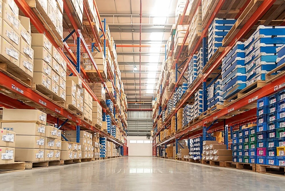 Việc lưu trữ hàng hóa cần phải được sắp xếp khoa học
